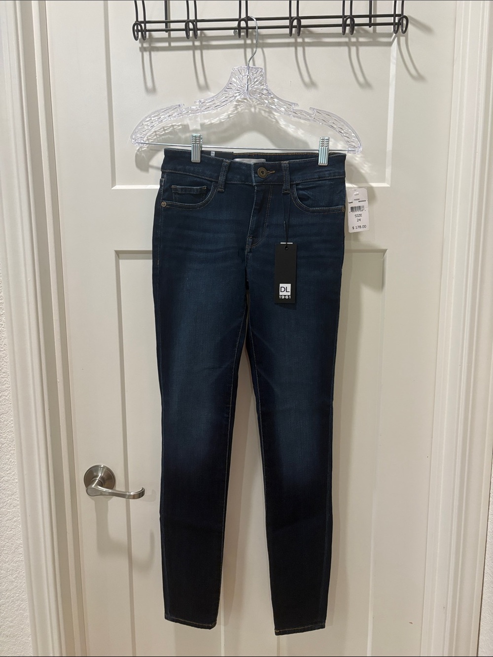 DL1961 Women's Dark Wash Skinny Jeans